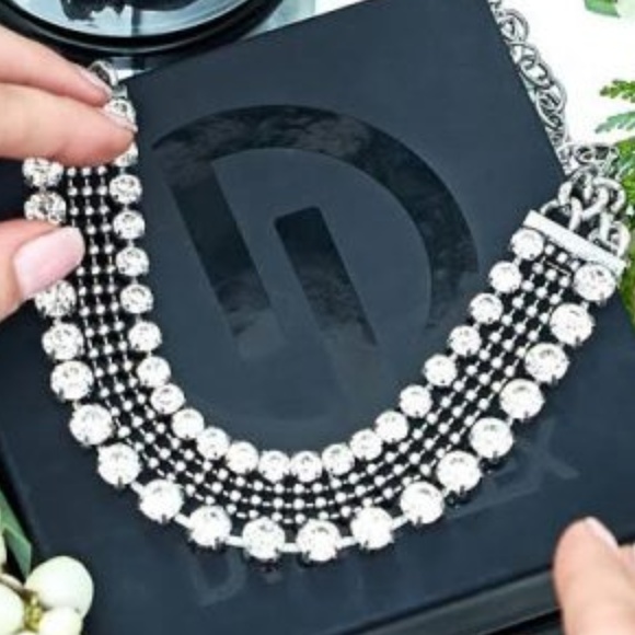 Dylanlex Jewelry - NWOT Dylanlex Zoey Swarovski Choker Necklace